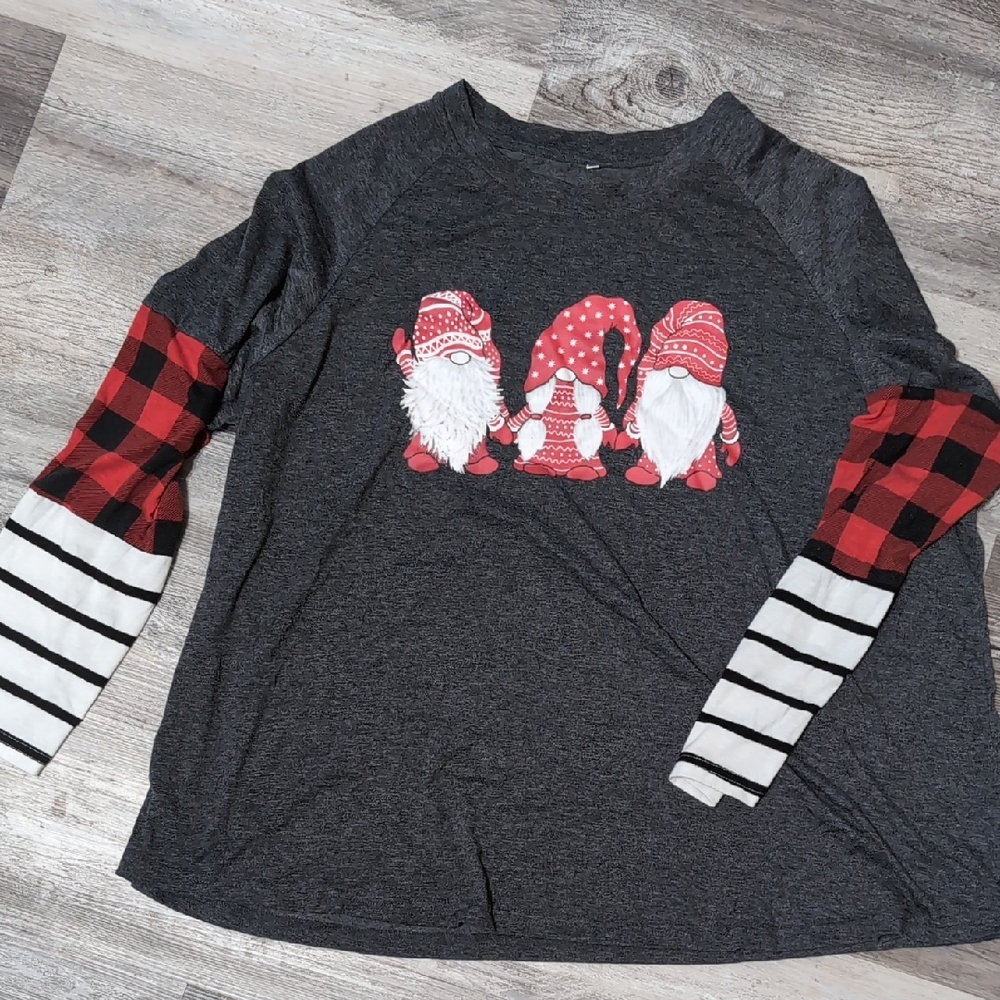 Women's Gnome Graphic Long Sleeve Shirt - Gray and Red